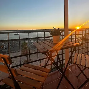 https://ayamonte-sunset.es-andalucia.com