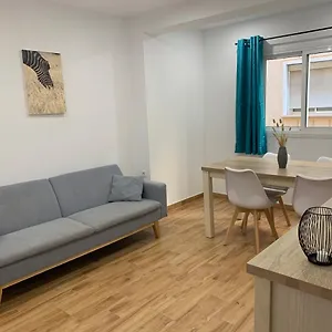 https://central-renovated-3-bedroom-flat.es-andalucia.com